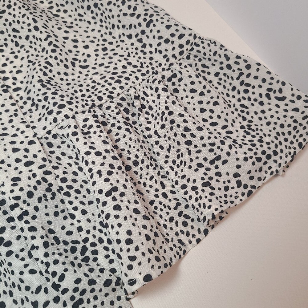 White and Black Polka Dot Ruffle Skirt – Size Small – Adjustable Tie Waist - Picture 6 of 9